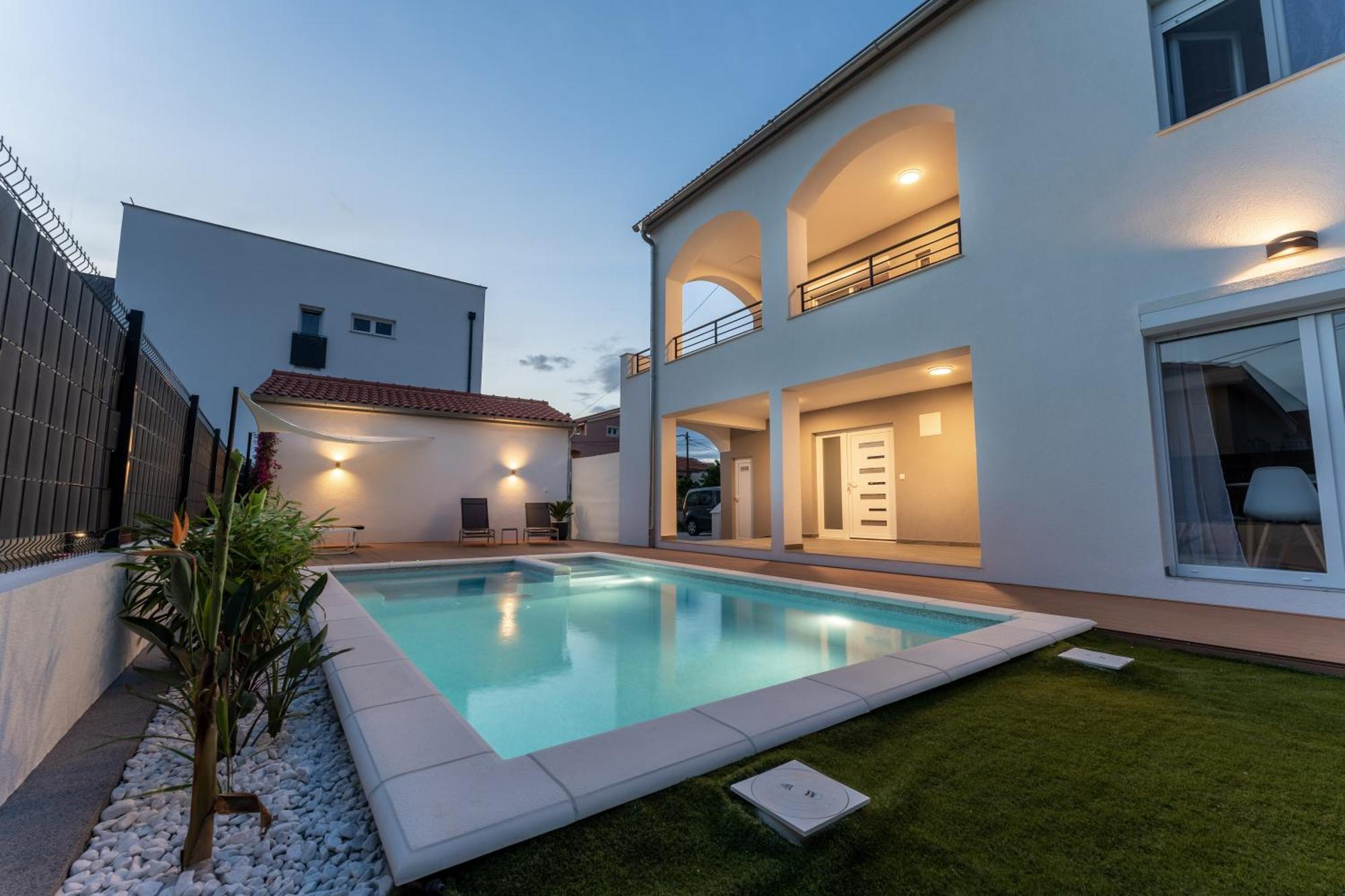 Bernie Apartments With A Pool Zadar Eksteriør bilde